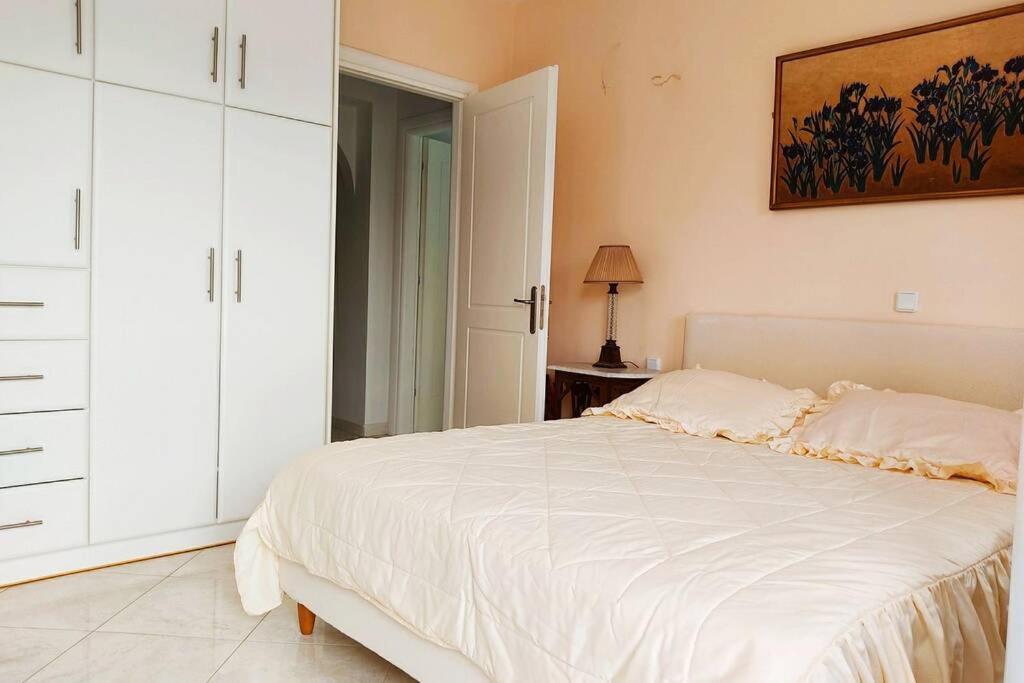 Peggy'S Lux Apartment Karavomylos Dış mekan fotoğraf