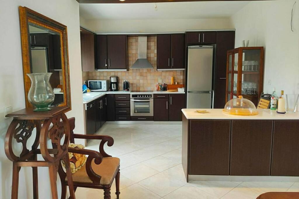 Peggy'S Lux Apartment Karavomylos Dış mekan fotoğraf
